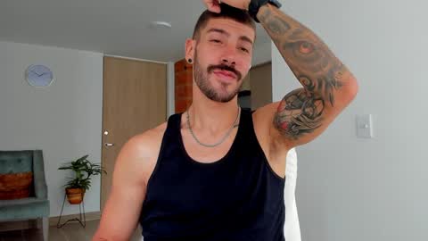 Snapshot of marco_tahani_ chatting on 26, 12, 2024 Marco IG marco tahani online show from 26, 12, 2024