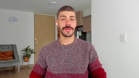 Snapshot of marco_tahani_ chatting on 3, 1, 2025 Marco IG marco tahani online show from 3, 1, 2025