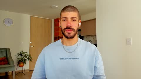 Snapshot of marco_tahani_ chatting on 15, 1, 2025 Marco IG marco tahani online show from 15, 1, 2025