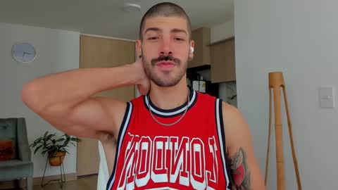 Snapshot of marco_tahani_ chatting on 29, 1, 2025 Marco IG marco tahani online show from 29, 1, 2025