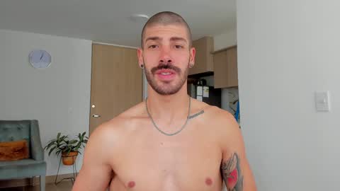 Snapshot of marco_tahani_ chatting on 31, 1, 2025 Marco IG marco tahani online show from 31, 1, 2025