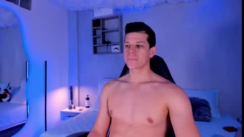 Snapshot of marcosullivan_ chatting on 18, 11, 2025 Marco Sullivan online show from 18, 11, 2025