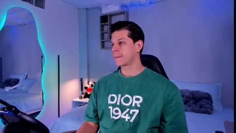 Snapshot of marcosullivan_ chatting on 19, 11, 2025 Marco Sullivan online show from 19, 11, 2025