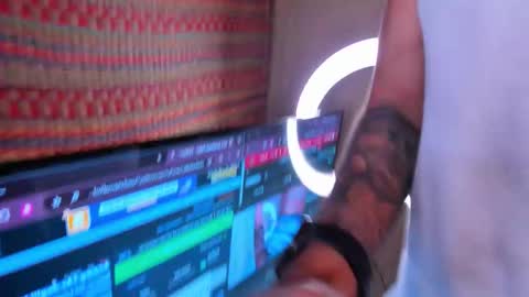 Snapshot of marcovitto chatting on 22, 11, 2025 marcovitto online show from 22, 11, 2025