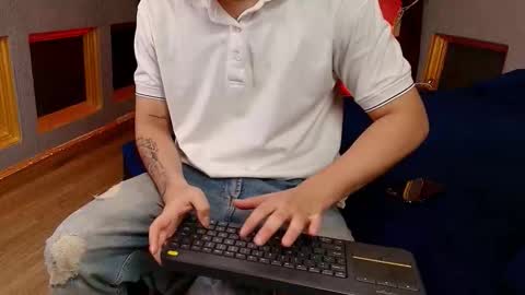 Snapshot of marcovitto chatting on 3, 12, 2025 marcovitto online show from 3, 12, 2025