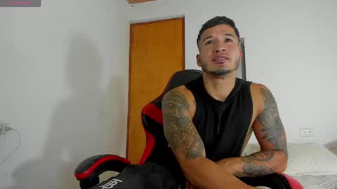 Snapshot of marcus_elrey chatting on 4, 5, 2026 marcus_elrey online show from 4, 5, 2026