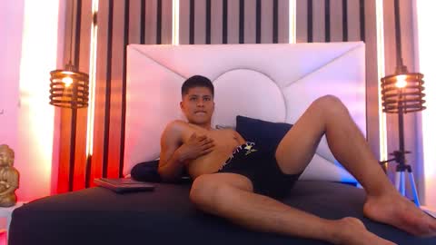 Snapshot of marcus_hans chatting on 8, 9, 2025 marcus hans online show from 8, 9, 2025