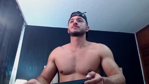 Snapshot of marcus_lafourt chatting on 14, 12, 2024 marcus_lafourt online show from 14, 12, 2024