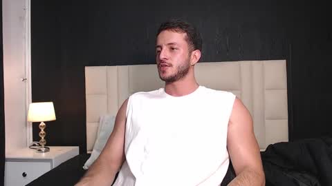 Snapshot of marcus_lafourt chatting on 6, 1, 2025 marcus_lafourt online show from 6, 1, 2025