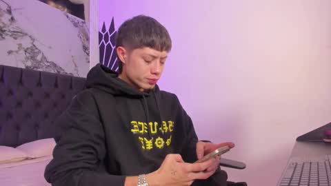 Snapshot of marcuscollins1_ chatting on 23, 3, 2026 Marcus online show from 23, 3, 2026