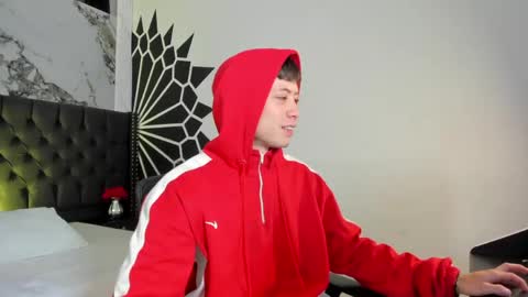 Snapshot of marcuscollins1_ chatting on 7, 4, 2026 Marcus online show from 7, 4, 2026