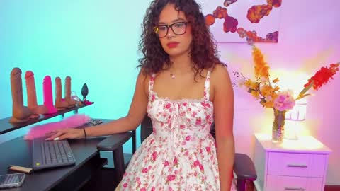 Margarita Zaa online show from 22, 1, 2025