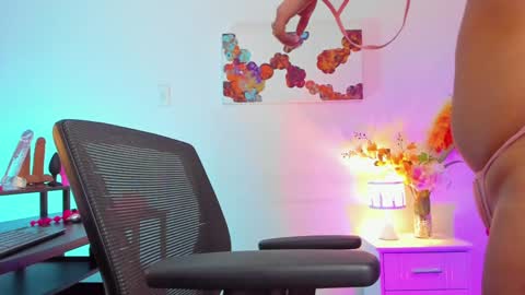 Margarita Zaa online show from 31, 1, 2025