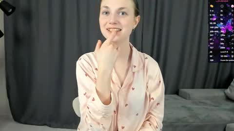 Snapshot of margheritaschultens chatting on 25, 4, 2026 Mia online show from 25, 4, 2026