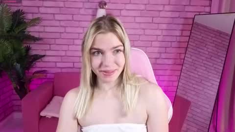 margo_robbbie online show from 4, 11, 2025