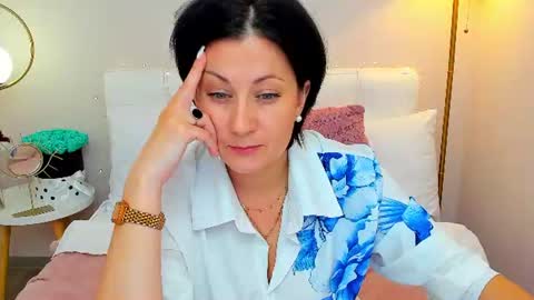 Snapshot of margobloom chatting on 19, 7, 2026 Margo online show from 19, 7, 2026