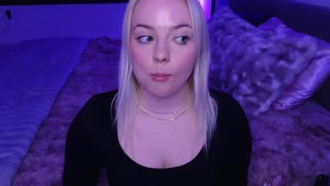 Snapshot of margot_robbie7 chatting on 6, 3, 2026 margot_robbie7 online show from 6, 3, 2026