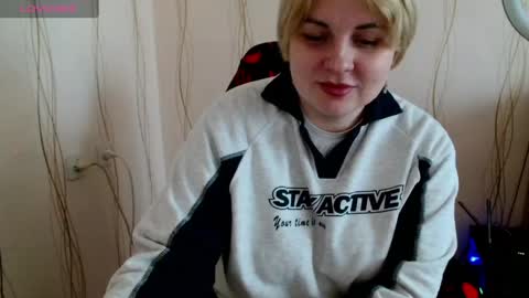 Snapshot of mari_77777 chatting on 2, 4, 2026 Mari online show from 2, 4, 2026