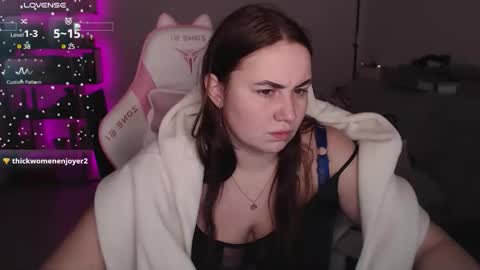 Snapshot of mari_moore7 chatting on 20, 12, 2025 mari moore online show from 20, 12, 2025