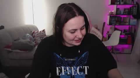 Snapshot of mari_moore7 chatting on 16, 1, 2026 mari moore online show from 16, 1, 2026