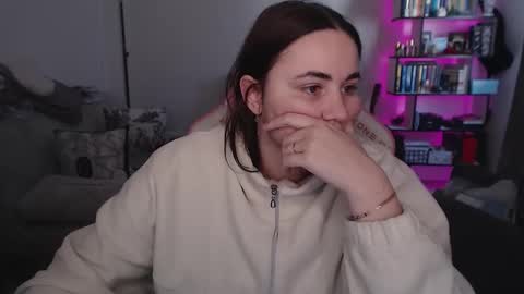 Snapshot of mari_moore7 chatting on 25, 2, 2026 mari moore online show from 25, 2, 2026