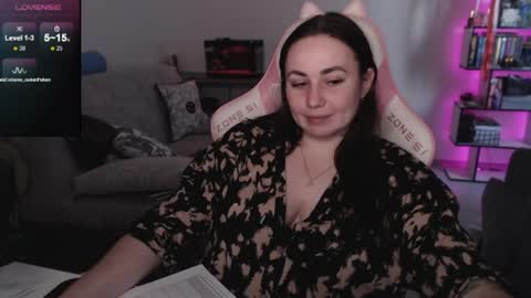 Snapshot of mari_moore7 chatting on 21, 5, 2026 mari moore online show from 21, 5, 2026