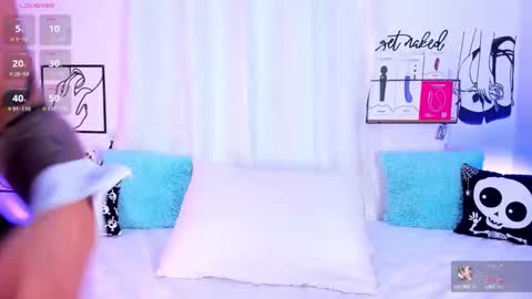 Snapshot of mari_sweett chatting on 25, 10, 2025 Mari Sweett online show from 25, 10, 2025