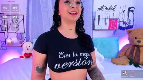 Snapshot of mari_sweett chatting on 24, 11, 2025 Mari Sweett online show from 24, 11, 2025