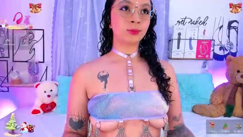 Snapshot of mari_sweett chatting on 22, 12, 2025 Mari Sweett online show from 22, 12, 2025