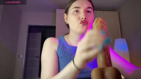 Snapshot of maria_bowie chatting on 21, 5, 2026 Maria online show from 21, 5, 2026