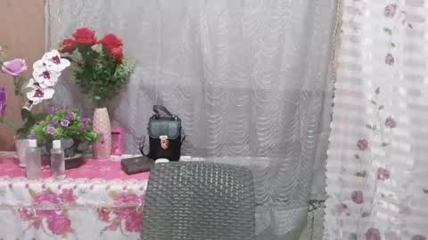 Snapshot of maria_laboxxx chatting on 21, 4, 2026 Marga online show from 21, 4, 2026