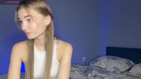 Snapshot of maria_plaudice chatting on 28, 2, 2025 maria online show from 28, 2, 2025