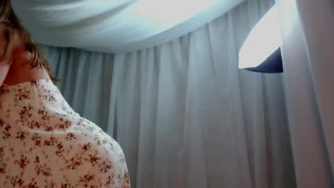 Snapshot of maria_venera__ chatting on 19, 5, 2026 Maria online show from 19, 5, 2026