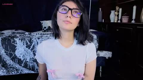 Snapshot of mariagh_ chatting on 6, 10, 2025 Maria online show from 6, 10, 2025