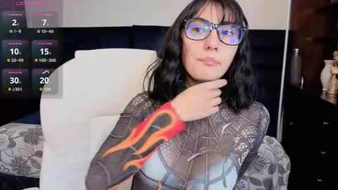 Snapshot of mariagh_ chatting on 7, 11, 2025 Maria online show from 7, 11, 2025