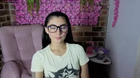 Snapshot of mariagh_ chatting on 9, 4, 2026 Maria online show from 9, 4, 2026