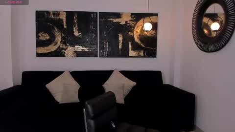 MARIA HERRERA  online show from 31, 7, 2026