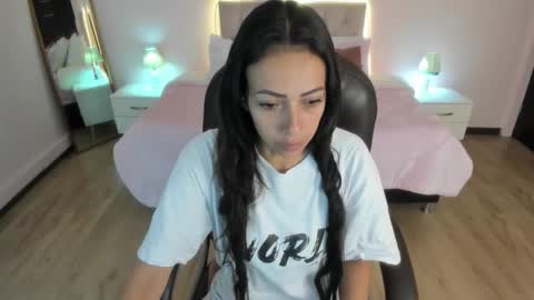 Snapshot of mariam_lopez__ chatting on 18, 3, 2026 Mariam online show from 18, 3, 2026