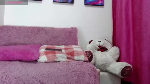 mariam_schubert online show from 11, 3, 2025