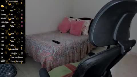   Mariam Castiblanco online show from 6, 2, 2025