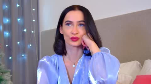 Snapshot of mariamenson chatting on 19, 12, 2024 MariaMenson online show from 19, 12, 2024