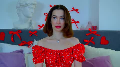 Snapshot of mariamenson chatting on 4, 3, 2025 MariaMenson online show from 4, 3, 2025
