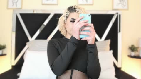 Snapshot of marian_pinzon chatting on 5, 10, 2025 Marian online show from 5, 10, 2025