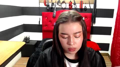 Snapshot of marian_ran_ chatting on 17, 2, 2025 Marian online show from 17, 2, 2025