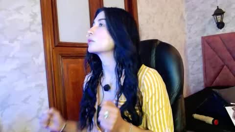 Mariana online show from 20, 12, 2025