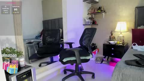 Snapshot of mariana_c chatting on 17, 9, 2025 Mar y online show from 17, 9, 2025