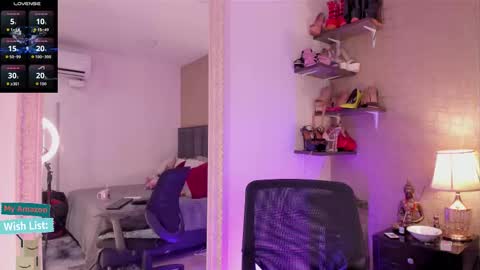 Snapshot of mariana_c chatting on 21, 11, 2025 Mar y online show from 21, 11, 2025