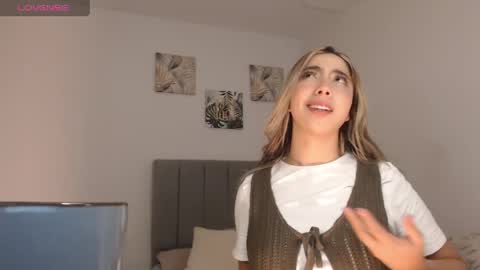 Snapshot of mariana_es chatting on 30, 4, 2026 Mariana online show from 30, 4, 2026