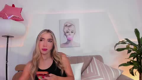 Snapshot of mariana_es chatting on 31, 5, 2026 Mariana online show from 31, 5, 2026