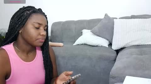 Snapshot of marianaee chatting on 29, 9, 2025 marianaee online show from 29, 9, 2025